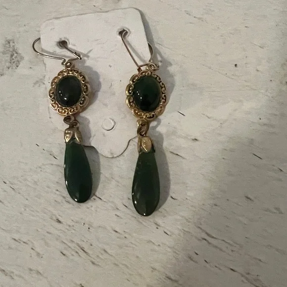 Lot 84 pairs Vintage Designer Earrings Napier Monet unmarked runway Crystal Jade - Picture 16 of 16